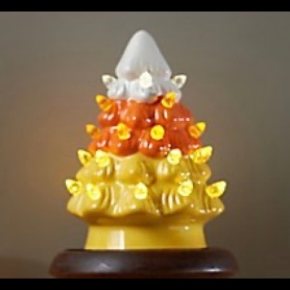 Mr. Halloween Mini Candy Corn Tree